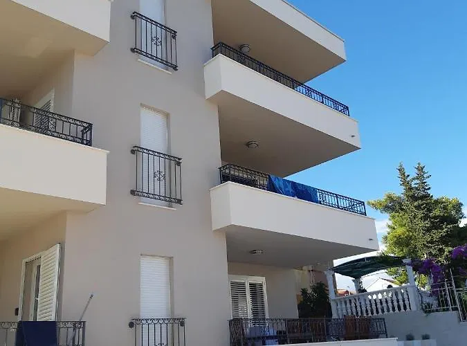 Lizzi. Apartament