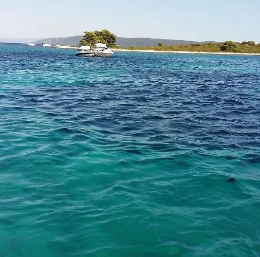 Lizzi. Διαμέρισμα *