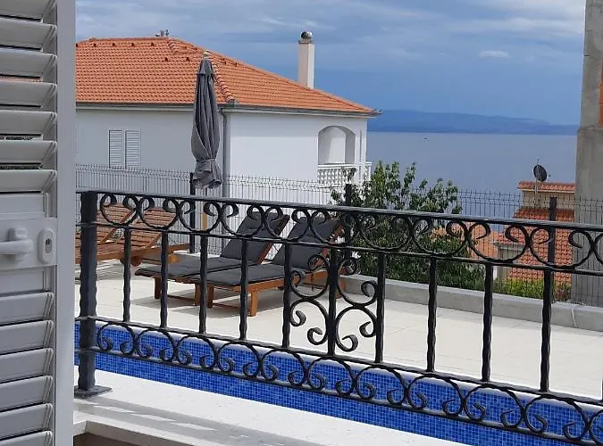 Lizzi. Διαμέρισμα