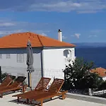 Διαμέρισμα Lizzi.