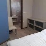 Lizzi. Τρογκίρ